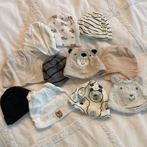 EUC lot of baby hats